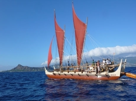 ホクレア号 横浜入港.jpg